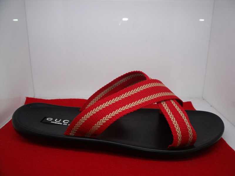 Gucci Men Slippers_385